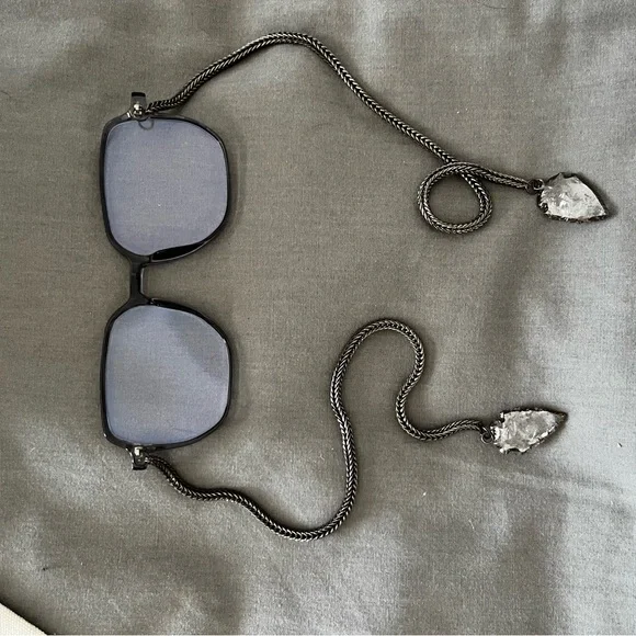 My Willows - Make it Blue Glasses - Picture 4 of 5